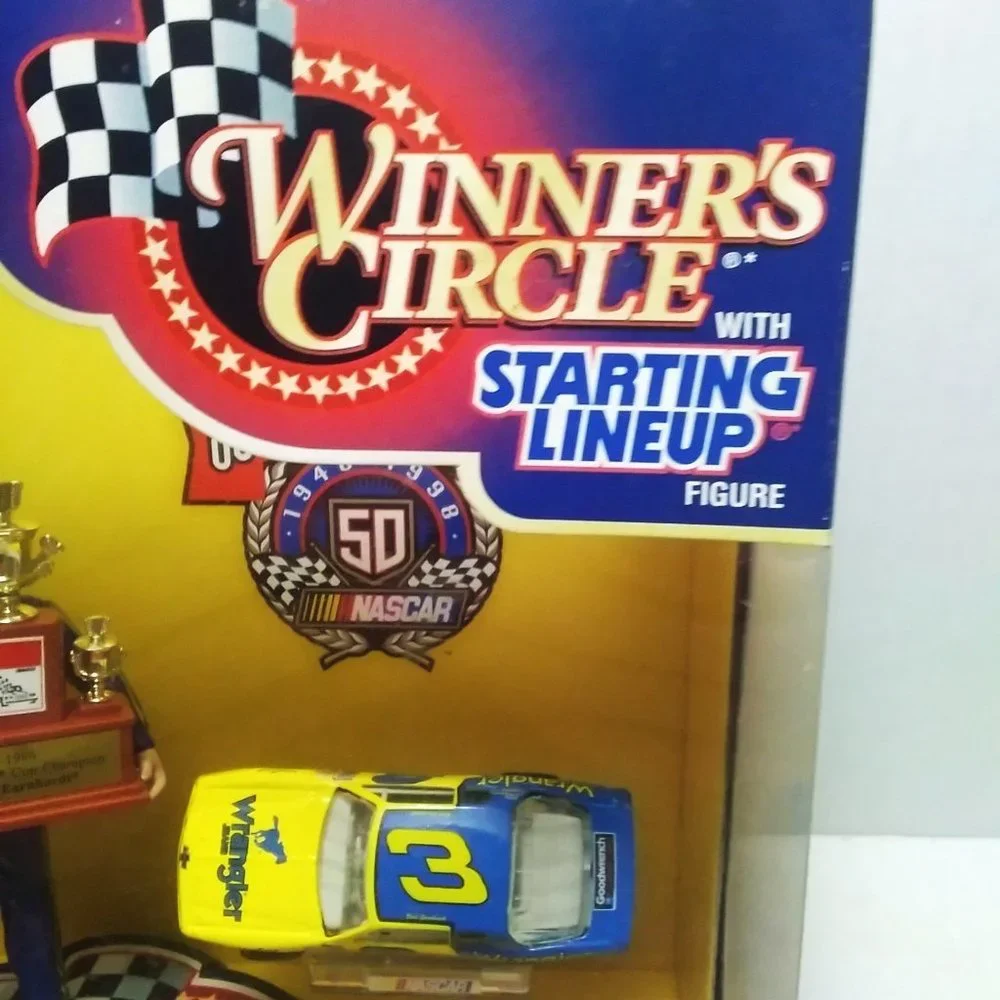 Nascar 1986 Championship Legacy Starting Lineup Figure Dale Earnhardt w/car - Picture 3 of 4